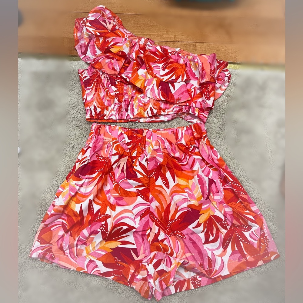 One Shoulder Pink & White Tropical Pattern coord set - Picture 2 of 6